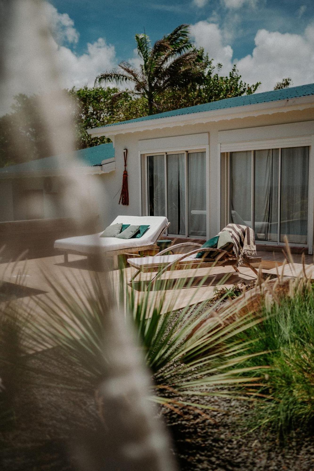 Villa Manika Vue Mer Le Moule Kültér fotó