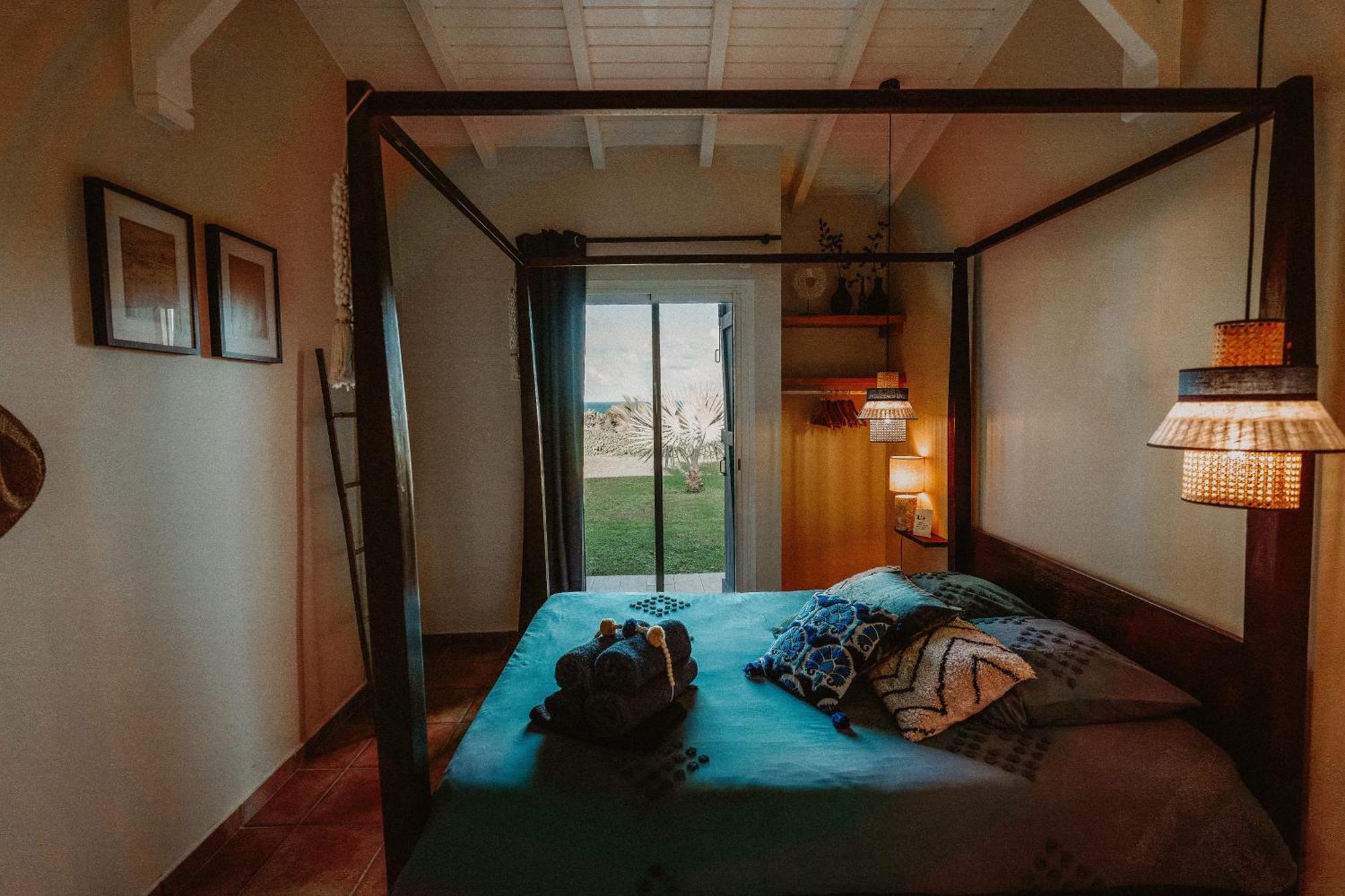 Villa Manika Vue Mer Le Moule Kültér fotó